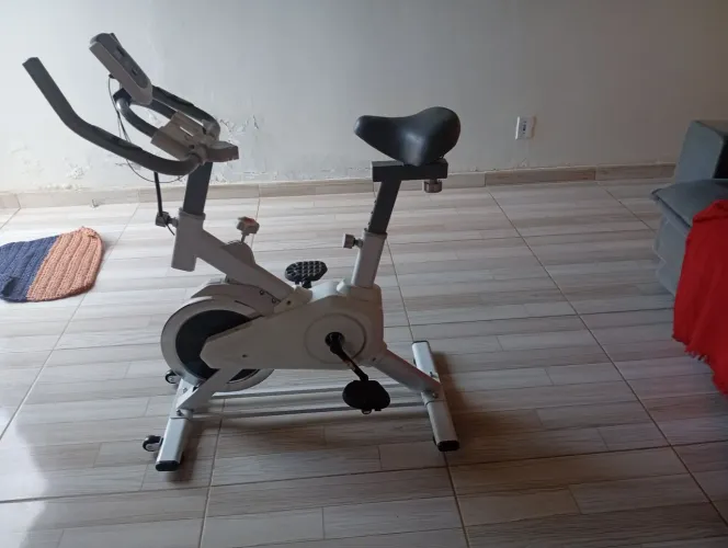 BICICLETA ERGOMÉTRICA super queima de gordura.