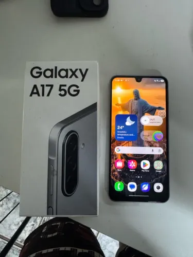 Samsung Galaxy A17