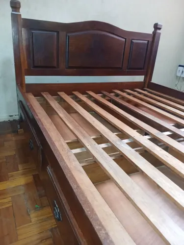  cama casal sem colchão , 600