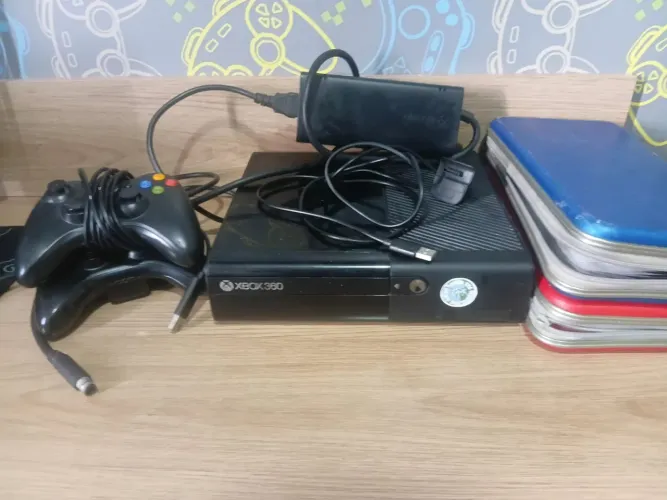 Xbox 360 dois controles