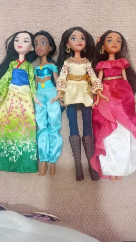 Kit com 4 princesas da Disney 