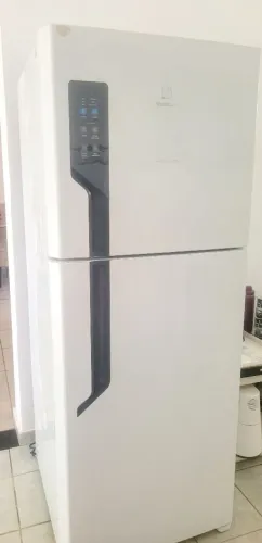 Geladeira ELETROLUX em perfeitas condições