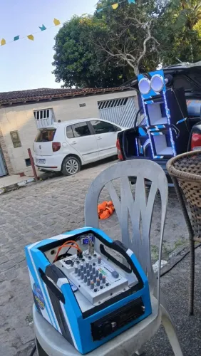 Som automotivo