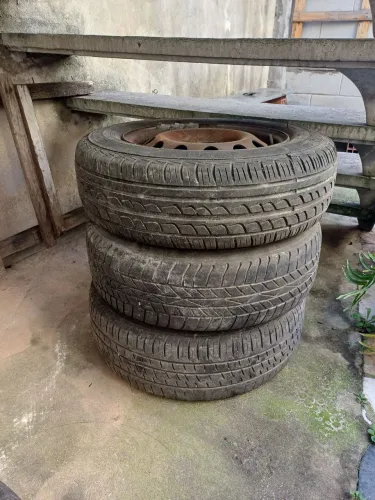 Rodas de Ferro Aro 14 4x108 C/ Pneus no Estado