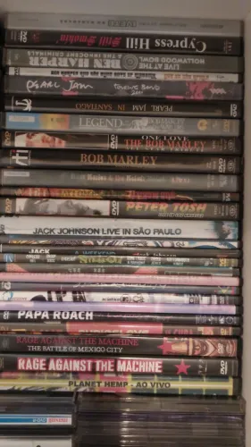 Coleção DVDs de surf e musicais