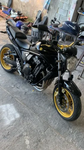 SUZUKI BANDIT 1250 - 2011