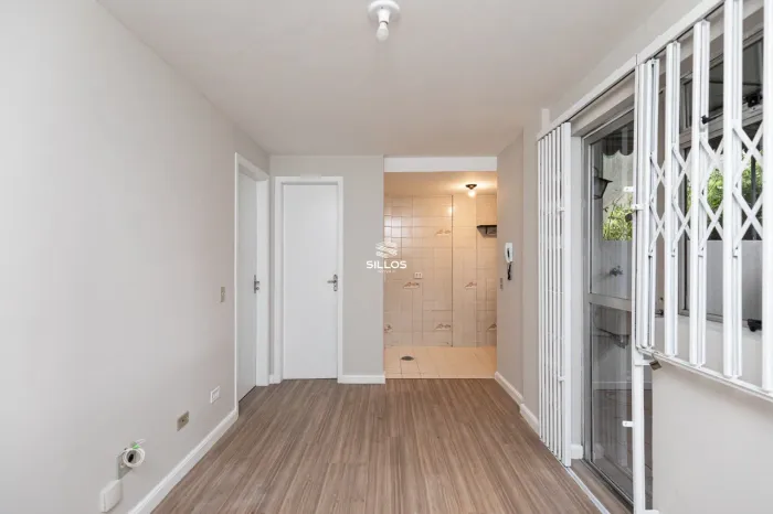 Apartamento para alugar com 1 quarto no Cabral em Curitiba