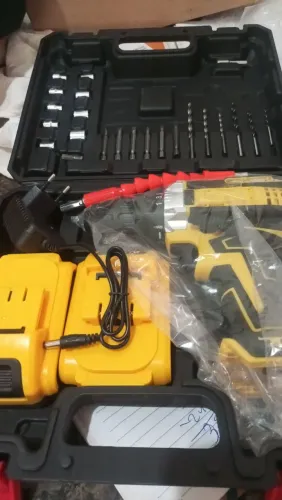 Furadeira Parafusadeira 48W 2 baterias kit completo nova na caixa 