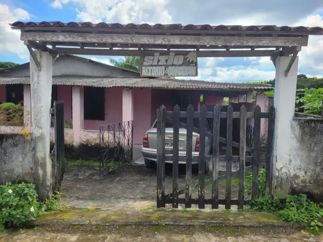 Vendo Sítio em Santo Amaro . Bom pra morar ou relaxar
