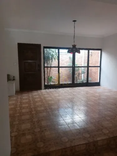 Casa com 5 quartos - Vila Independência - próximo a Avenida Castelo branco