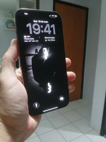 iPhone 16 pro Max 256gb semi novo Dourado ( melhor comércio)