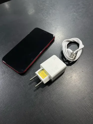 IPhone XR PERFEITO