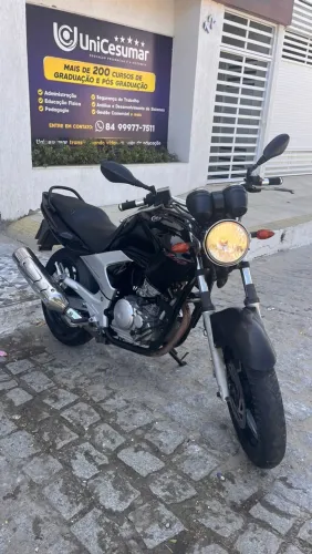 Yamaha Fazer 250 2008 - Em ótimas condições