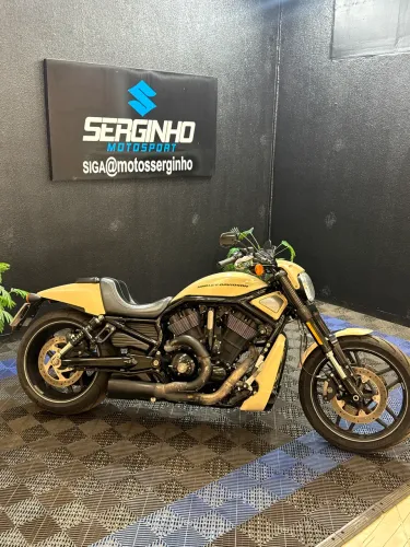 V-Road Noght road 1250 2014