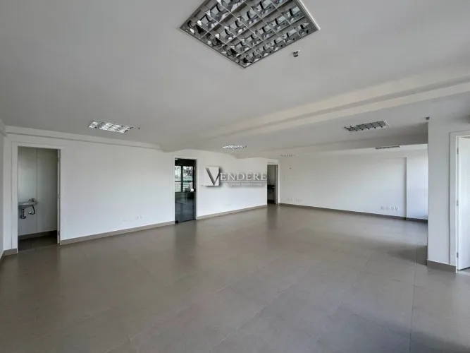 Conjunto de salas comerciais à venda