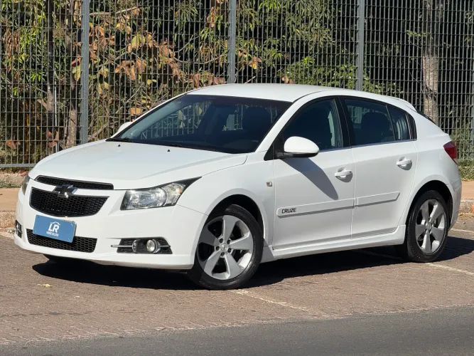 Chevrolet Cruze HB Sport LT 1.8 16V Flexp. 5P MEC 2013