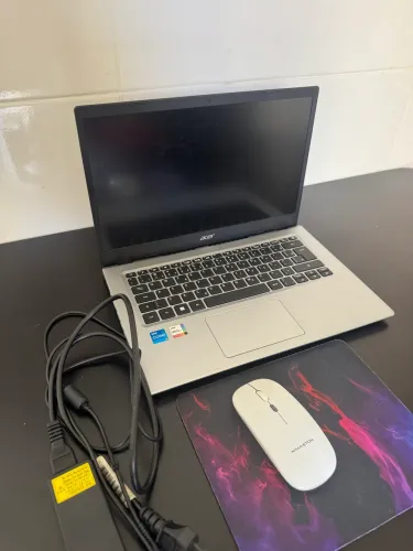 Acer Aspire 5 Intel Core i5 11ª Gen | 8GB RAM |256GB SDD | 14" Full HD
