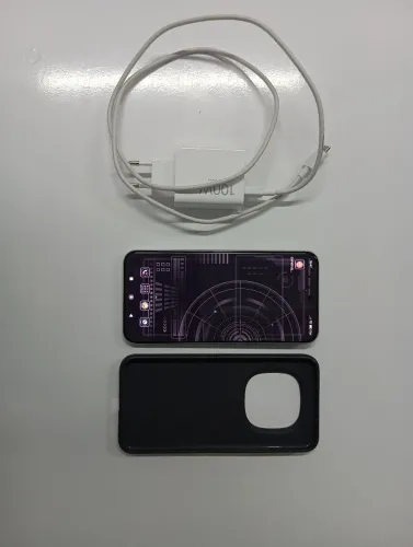 Poco m8 pro 5g 12gb ram,512 gb memória interna, menos de dois meses de uso, aceito troca 