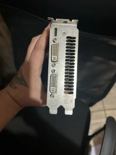 Placa de vídeo GTX 560