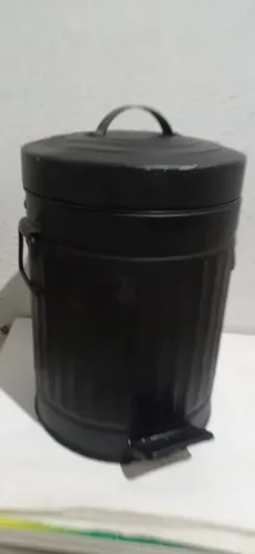 Lixeira de Ferro estilo vintage Com Pedal Preta Lixo Cesta Casa Cozinha banheiro