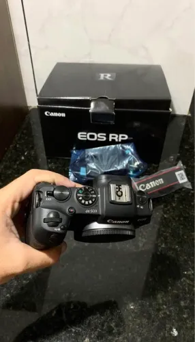 Canon EOS RP full frame mirroless