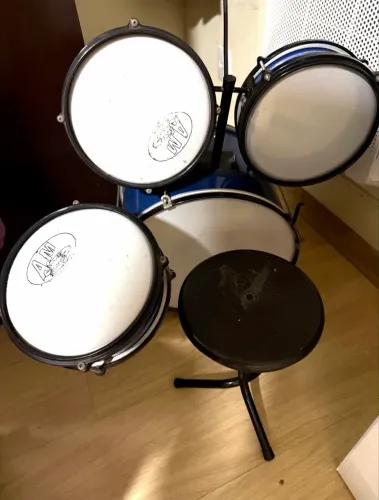 Bateria infantil