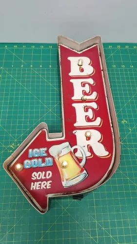Placa Decorativa Luminosa Retrô - BEER