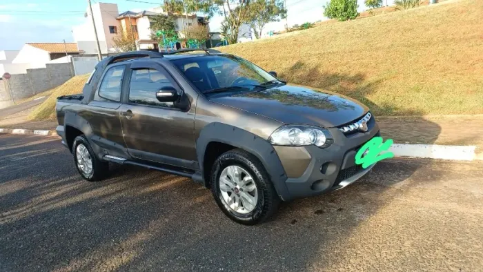 Fiat Strada Adventure1.8/ 1.8 Locker Flex CD 2013