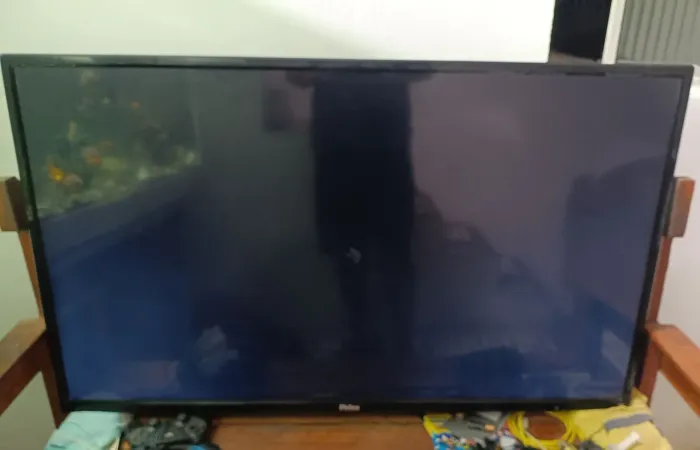 Tv para retirar peças