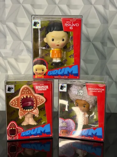 Lote 3 Fandom Box Netflix TUDUM - Stranger Things, Round 6 e Bridgerton