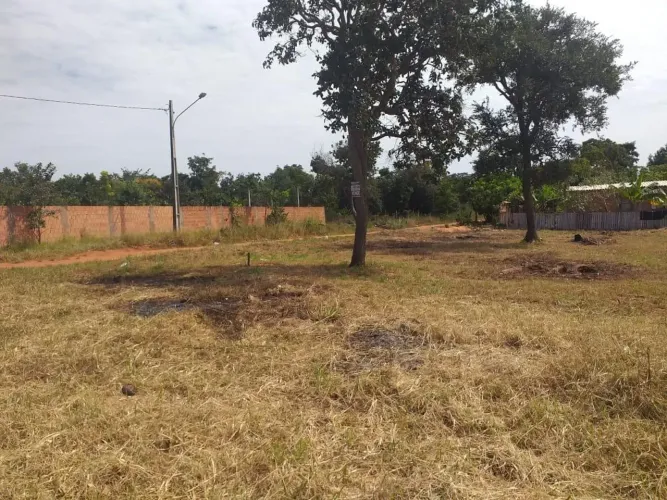 Vendo  Terreno Esquina 360 m2   \ Noroeste