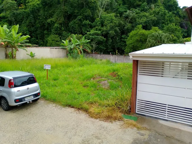 Terreno a venda no centro de Mendes