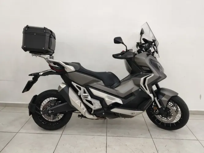 X ADV 750 2021 11mil km