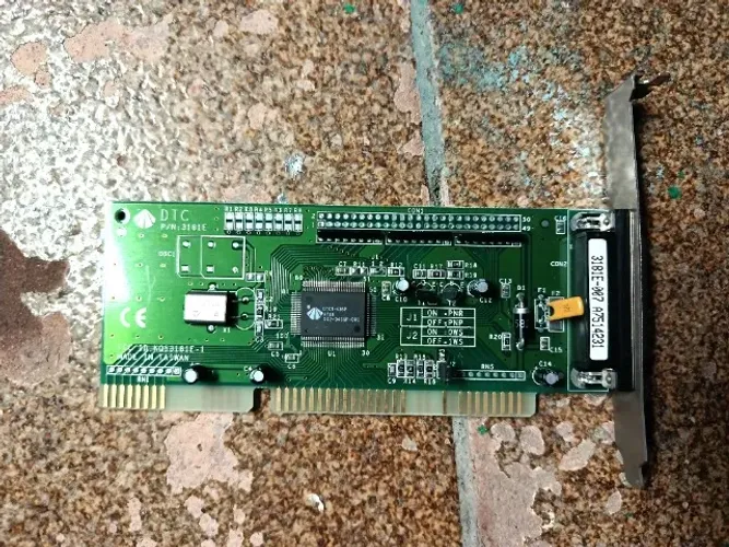 Placa DTC 436P, SCSI Port ISA
