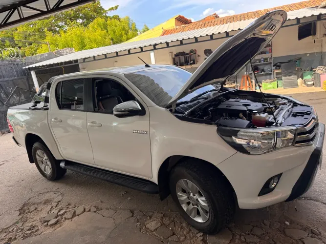 Toyota Hilux CD SRV 4X4 2.8 TDI Diesel Aut. 2017