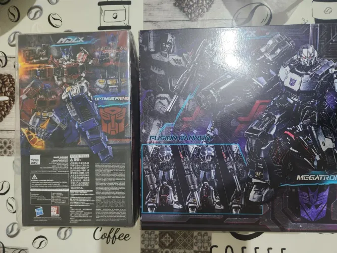 Optimus prime e Megatron mdlx lacrado