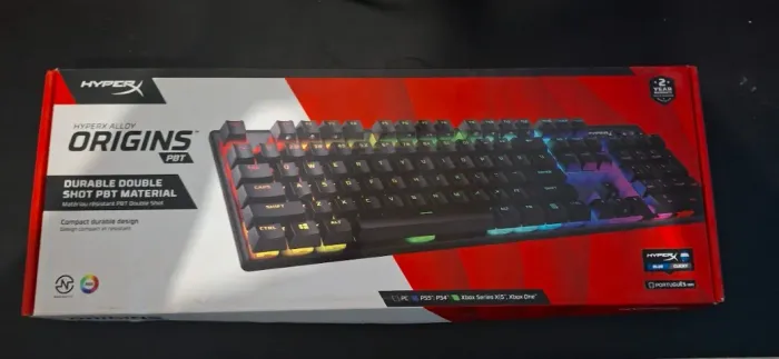 Teclado Mecânico Gamer HyperX Alloy Origins PBT, RGB, Switch Blue- Leia a descrição