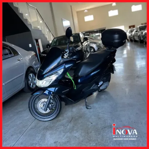 Honda PCX 150 DLX 2018 Completa c/ manual e chave copia e bau
