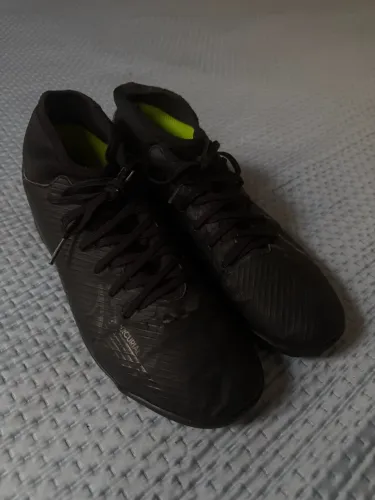 Chuteira Society Nike