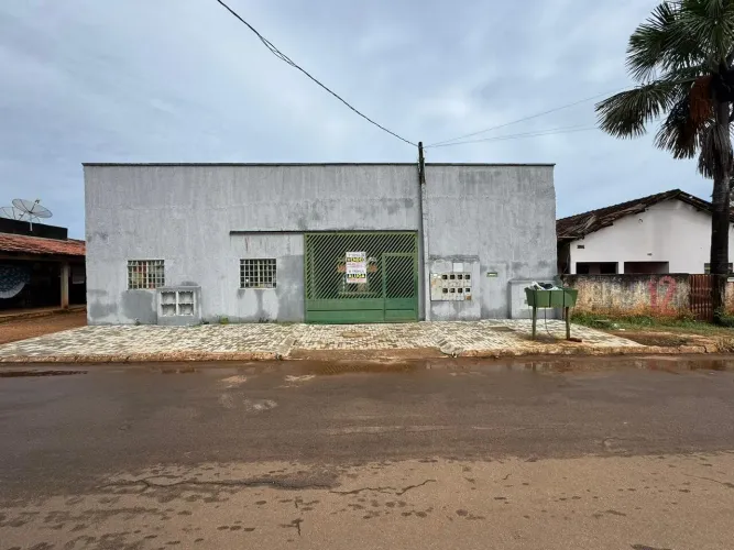 Condominio com 8 kit nets na Av. Tocantins no setor vila nova em Porto Nacional-TO.
