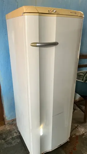 Geladeira Electrolux