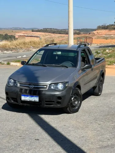 Fiat Strada Trekking 1.8 MPI Flex 8V CE 2005
