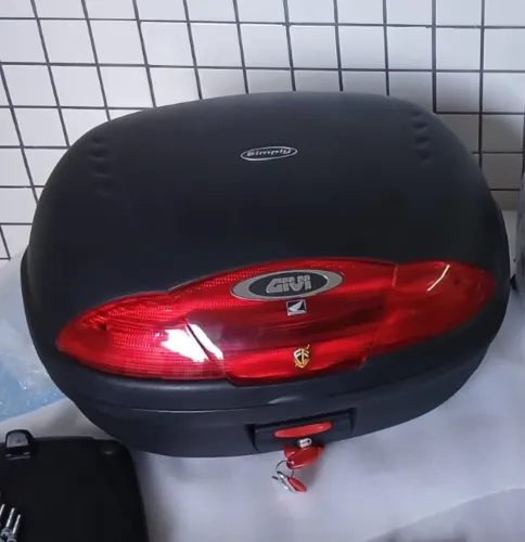 Baú Givi Monolock Simply E450n - 45 Litros Preto