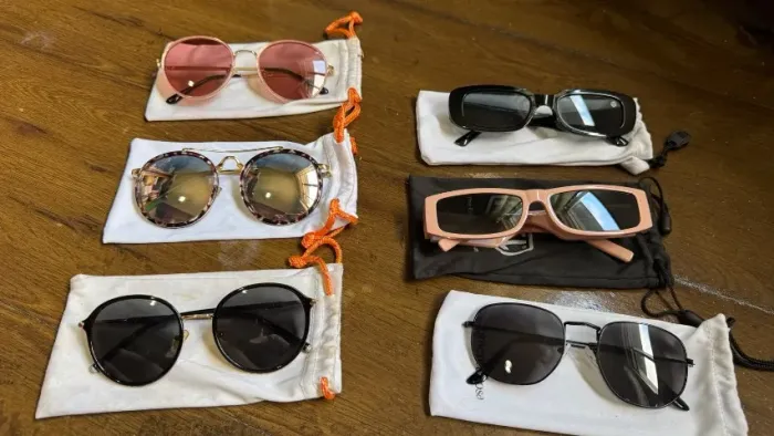 Conjunto óculos de sol com 6