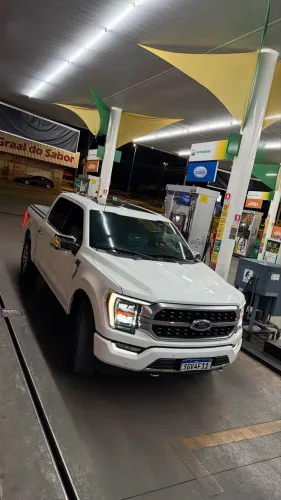 Ford F-150 Platinum 4X4 5.0 V8 2023