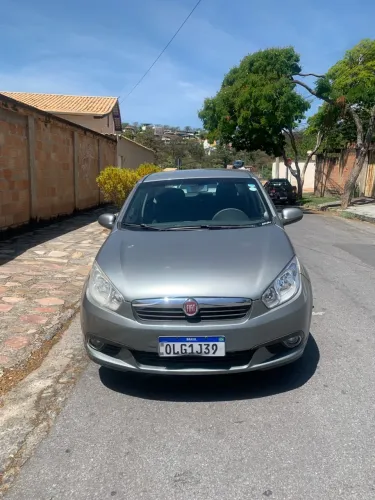 Fiat Grand Siena Attrac. 1.4 EVO F.flex 8V 2013