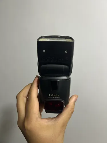 Flash canon 430 ex II com softbox