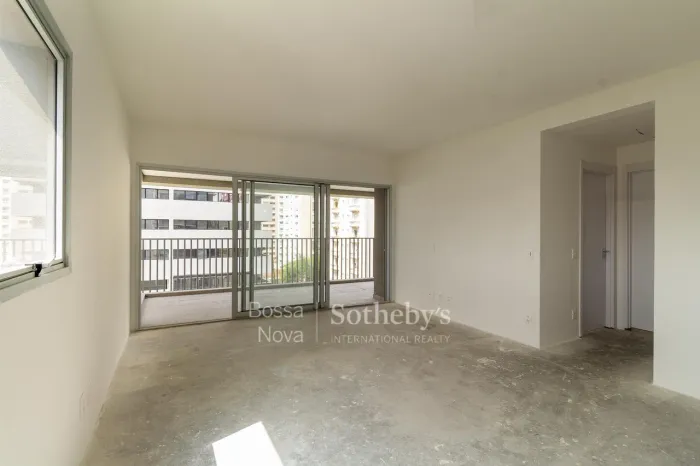 Apartamento em prédio novo no Jardins