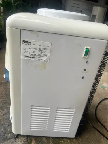 Bebedouro 20 litros Philco 127 V Água Gelada e Água Natura 