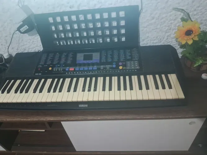 Troco Teclado por Algo do meu interesse ou vendo
